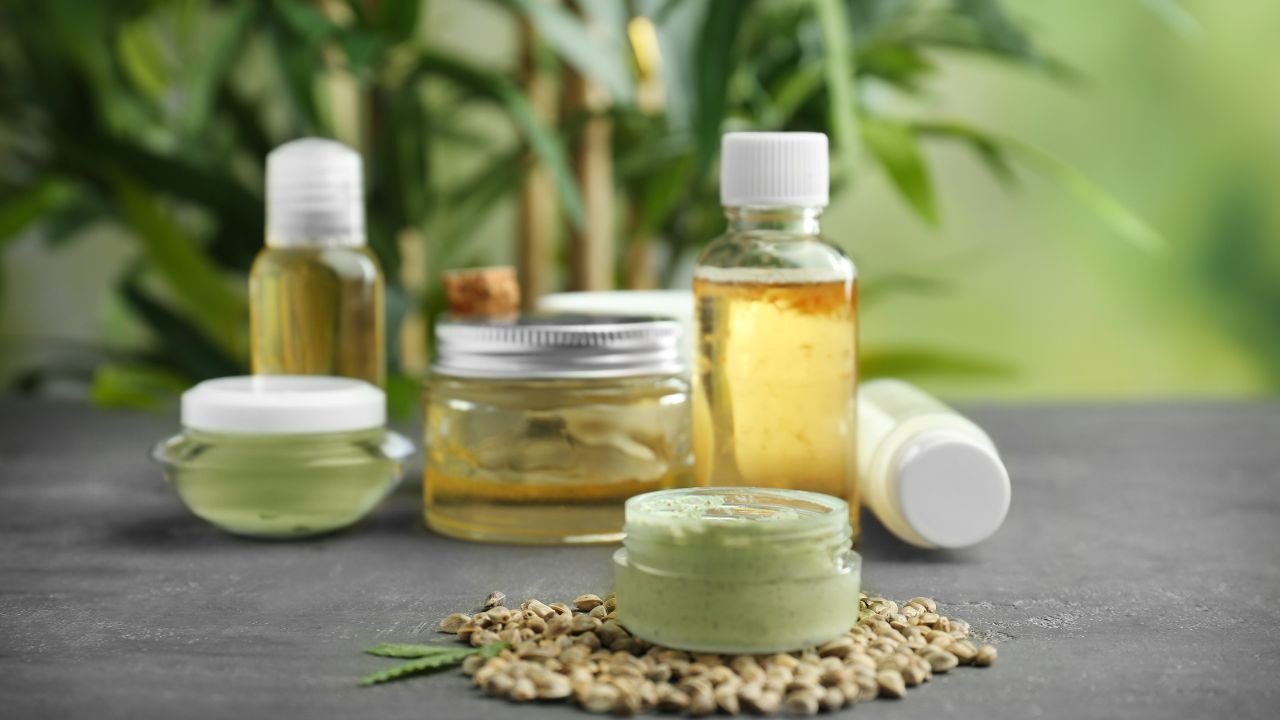 Cosmetics and Beauty Products (Ayurvedic, Herbal) Formulation and Manufacturing Technology
