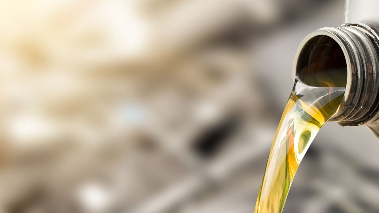 Petroleum, Greases, Lubricants, Petro Chemicals, Wax, Polishes and Petro Products Formulation and Technology